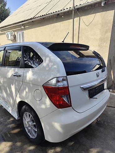 Продажа авто: Honda Edix: 2004 г., 1.7 л, Автомат, Бензин, Универсал — 5