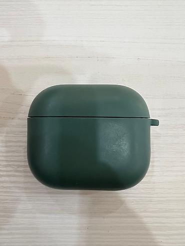 Мобильные телефоны и аксессуары: Беспроводные наушники Apple AirPods 3 с кейсом беспроводной зарядки — 3