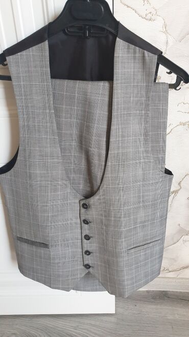 Kostyumlar: Kostyumlar — 21