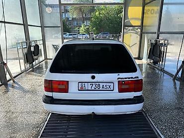Volkswagen: Volkswagen Passat Variant: 1994 г., 1.8 л, Механика, Бензин, Универсал — 5