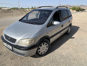 спартивная машина: Opel Zafira: 2001 г., 1.8 л, Механика, Бензин, Минивэн