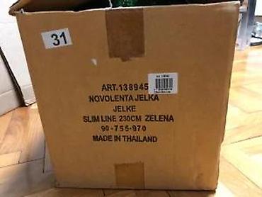 Praznična dekoracija: Velika veštačka jelka sa postoljem - Tip: veštačka božićna jelka — 10