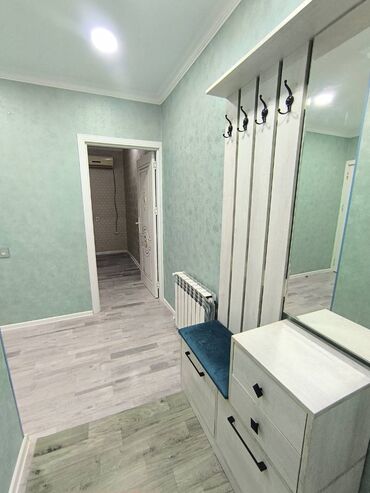 Uzunmüddətli kirayə mənzillər: 11-ci mikrorayonda, 5 mərtəbəli binanın 4-cü mərtəbəsində yerləşən — 3