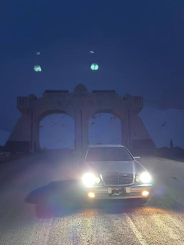 gl x164: Mercedes-Benz E-Class: 1999 г., 3.2 л, Автомат, Бензин, Седан — 8