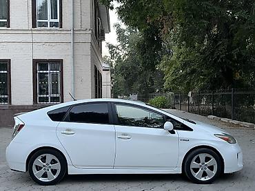 элекро авто: Toyota Prius: 2015 г., 1.8 л, Робот, Гибрид — 8