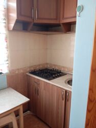 Uzunmüddətli kirayə mənzillər: Nəsimi rayonu ərazisində yerləşən 4 Mikrayonda Metro Nəsimi metrosuna — 5