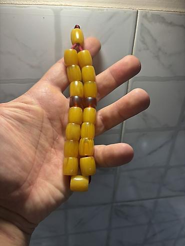 Təsbehlər: Məhsul: Təsbeh kolleksiyası Təsvir: Sandal - kehraba - alman - — 12