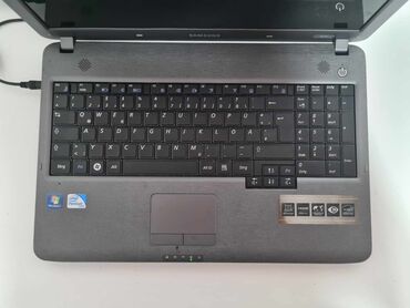 Samsung: Samsung R530 Ekran: 15.6" led Procesor: Pentium dual-core T4500 — 11