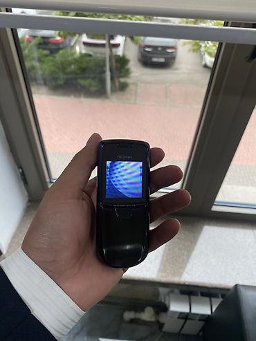Nokia 8, Б/у, цвет - Черный, 1 SIM