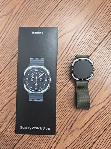Техника и электроника: Б/у, Смарт-часы, Samsung, цвет - Серый — 1