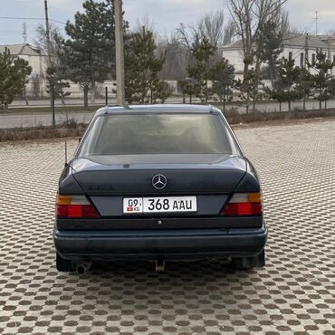 Mercedes-Benz: Mercedes-Benz W124: 1988 г., 2.3 л, Механика, Бензин, Седан