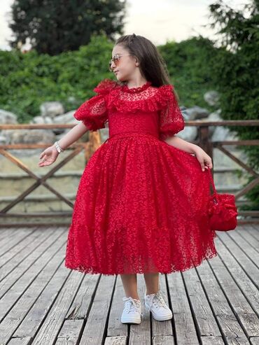 Haljine: Odmah dostupne haljinice za princezice od 5 do 10 godina u kompletu sa na lalafo.rs — 26 Haljine: Odmah dostupne haljinice za princezice od 5 do 10 godina u kompletu sa — 26