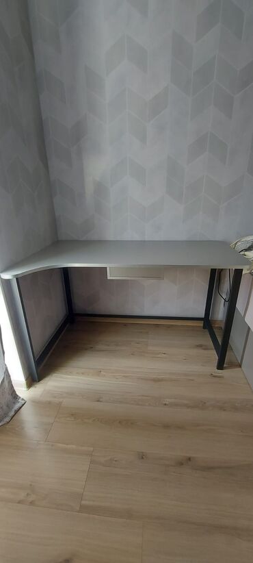 Masalar: Jurnal masası, Yeni, Açılmayan, Laminat, Dördbucaq masa — 2