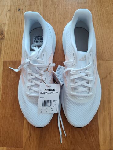 new balance 9060 beograd: Adidas, 41, bоја - Bela