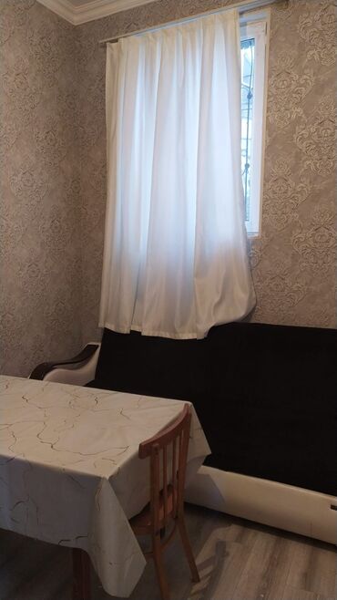 Uzunmüddətli kirayə mənzillər: Kirayə verilən 2 otaqlı mənzil – tam mebellidir - Otaq: geniş — 2