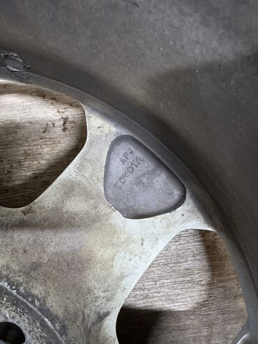 Диски: Литые Диски R 17 Toyota, Комплект, отверстий - 6, Б/у — 11