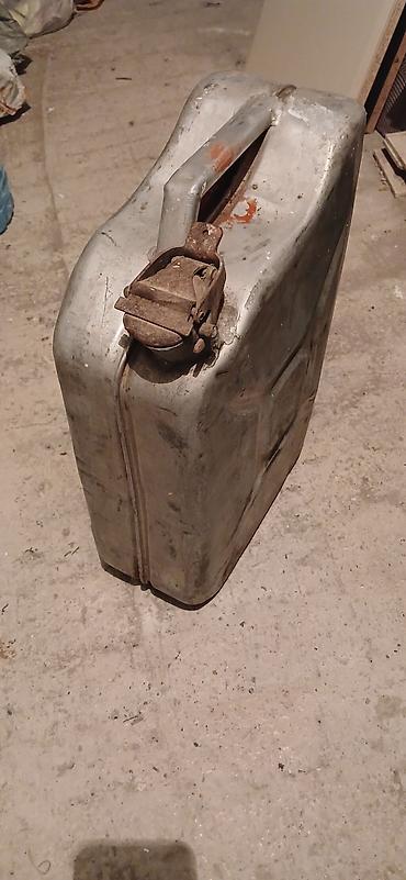 yanacaq ceni: Metal yanacaq bidonu (jerry can) - Material: qalın metal korpus - — 1