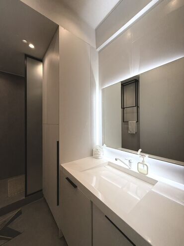 Посуточная аренда квартир: 2 комнаты, Душевая кабина, Постельное белье, Кондиционер — 12