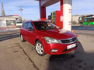 kia ceed: Kia Ceed: 2010 г., 1.6 л, Автомат, Бензин, Универсал