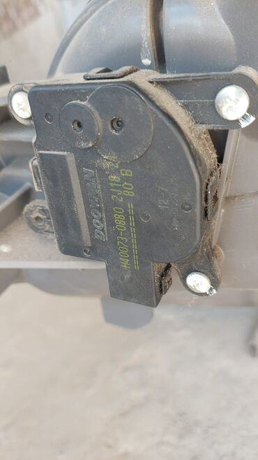 Digər avtomobil ehtiyat hissələri: Kia rio 2011-2015 sedan modelin istenilen hissesi var. Motor 1.4 — 9