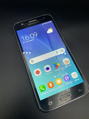 дешевый телефон: Samsung Galaxy J5, Б/у, 8 GB, цвет - Черный, 2 SIM
