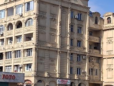 eksperimental binalar: Bakı, 3 otaqlı, Köhnə tikili, 75 kv. m — 1