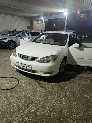 дом на колесо: Toyota Camry: 2004 г., 2.4 л, Автомат, Газ, Седан