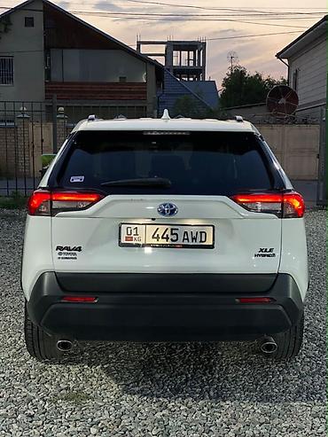 jac aion: Toyota RAV4: 2019 г., 2.5 л, Автомат, Гибрид, Кроссовер — 2
