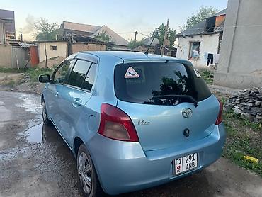 Toyota: Toyota Vitz: 2005 г., 1.3 л, Автомат, Бензин, Хэтчбэк — 6