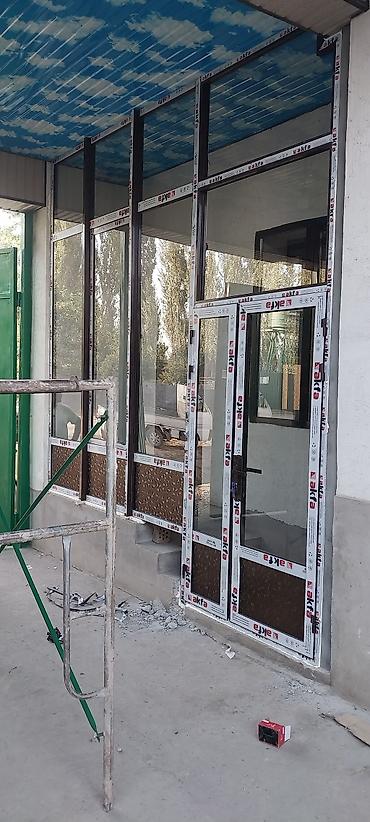 модульные здания: Пластиковое окно на заказ, Тип окна: Балконные, Декоративные особенности: Фрамуга, Бесплатная установка, Без рассрочки — 3