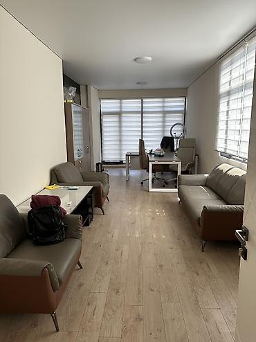 2этаж: Аренда офисов, 90 м², В торговом центре, 1 линия, С отдельной кухней, С юридическим адресом — 2