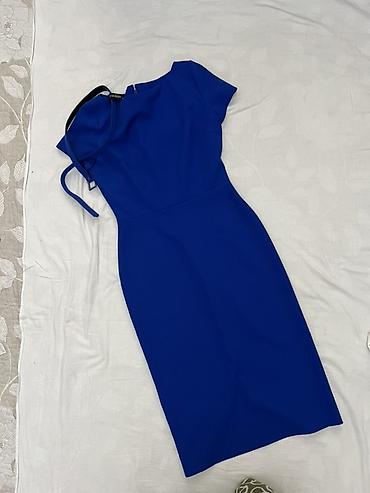 Другая женская одежда: От 1000 сом Лот одежды (4 вещи) 1) Белая куртка в стиле байкер: - — 7