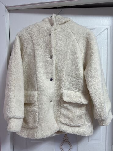 Демисезонные куртки: Куртка Тедди, ПОСЛЕДНЯЯ, с капюшоном ушками, размер С-М, цвет молочный