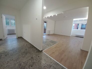 Prodaja stanova: Lux stan odmah useljiv. Stan je kompletno renoviran,naj savremeninim — 5