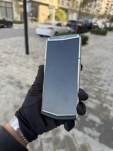 Vertu: Vertu 1 TB, rəng - Gümüşü, Zəmanət — 12