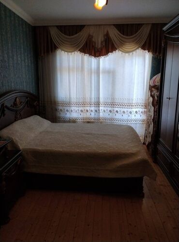 Köhnə tikili: Bakı, Bakıxanov qəs., 3 otaqlı, Köhnə tikili, 88 kv. m — 4