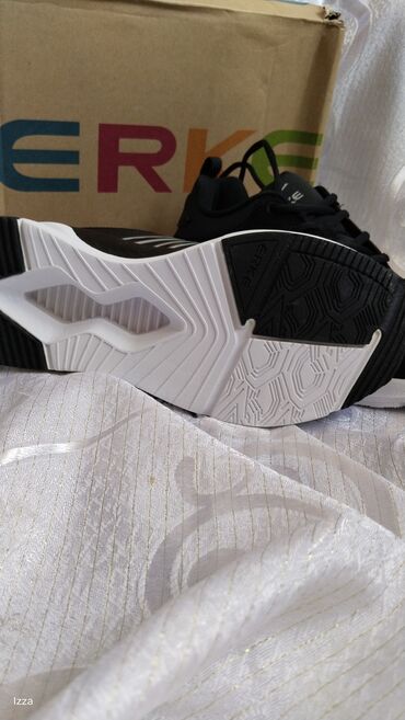 Women's Sneakers and athletic shoes: Очень лёгкиедышащие и качественные кросовки от Ерке в 36-37 размерах — 9