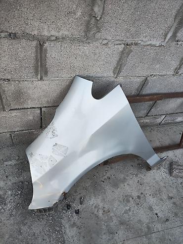 Переднее правое крыло для Honda Fit/Jazz (GD-серия, 2001–2007), цвет