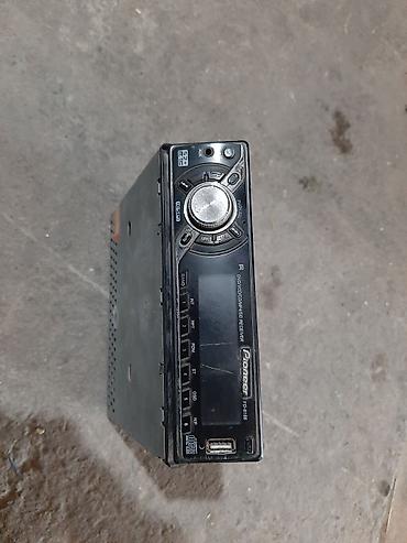 Магнитолы: Автомагнитола Pioneer DEH-6** (линейка DEH; модель на лицевой панели — — 2