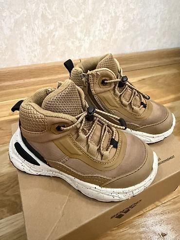 converse canta: Rəng - Bej Krossovkalar, Ölçü: 23, Uniseks — 1