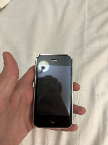 Apple iPhone: IPhone 3G, 16 GB, Jet Black, Zəmanət, Kredit, Qırıq