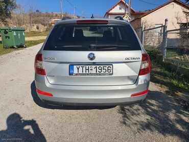 Skoda Ocatvia: 2 l | 2016 year | 177000 km. MPV