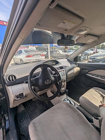 yaris: Toyota Yaris: 2008 г., 1.5 л, Автомат, Бензин, Седан — 3