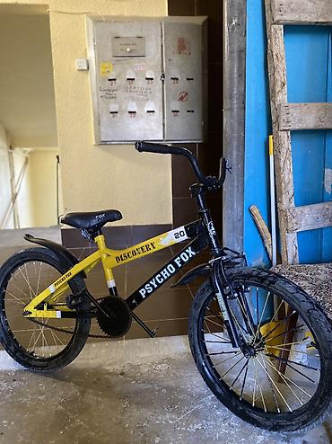 siqnal kolok: Velosiped 20 lik. Pedallari yenilenmelidir.ünvan 9 mkr 
Profilə vurun — 2