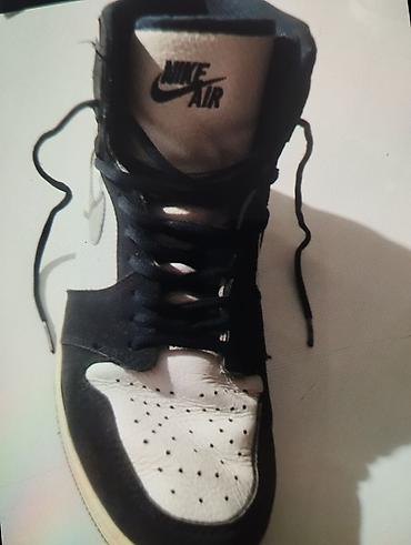 Кроссовки и спортивная обувь: Джорданы 44 размер кожа оригинал — 4