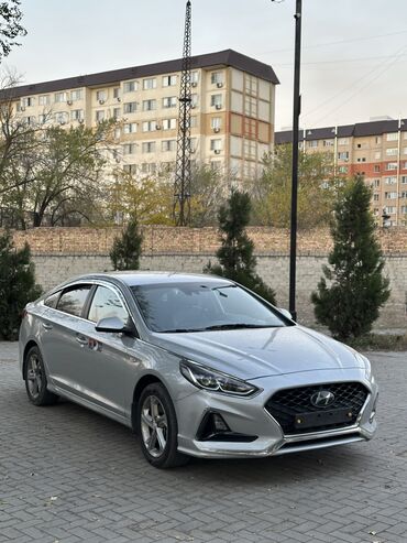 купить машину в рассрочку: Hyundai Sonata: 2020 г., 2 л, Автомат, Газ, Седан