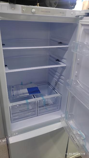 Холодильники: Холодильник Biryusa, Новый, Двухкамерный — 14