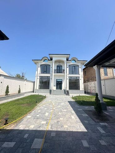 готовые каркасные дома: Дом, 300 м², 5 комнат, Дизайнерский ремонт