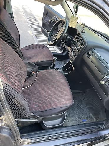 фонари ручной: Volkswagen Vento: 1993 г., 1.8 л, Механика, Бензин, Седан — 9