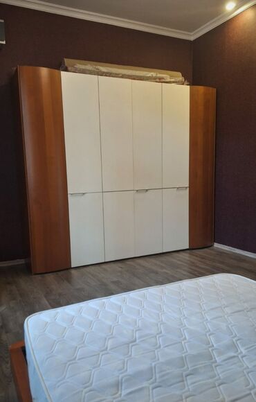 Həyət evləri və villaların satışı: Zaqulbada dəniz kənarında 3 mərtəbəli Villa satılır.900000 -da lalafo.az — 13 Həyət evləri və villaların satışı: Zaqulbada dəniz kənarında 3 mərtəbəli Villa satılır.900000 — 13